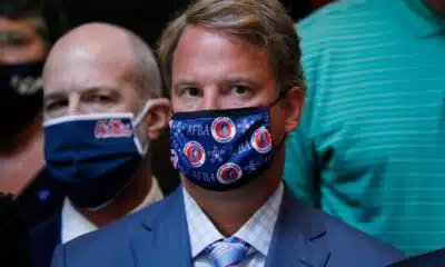 Lane Kiffin and Mike Leach went to the Mississippi Capitol to lobby. Things got weird.