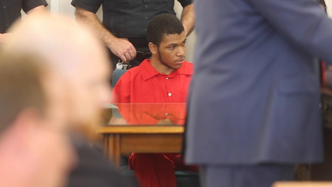 Couple fled with children as suspect shot, killed Biloxi police officer, detective testified