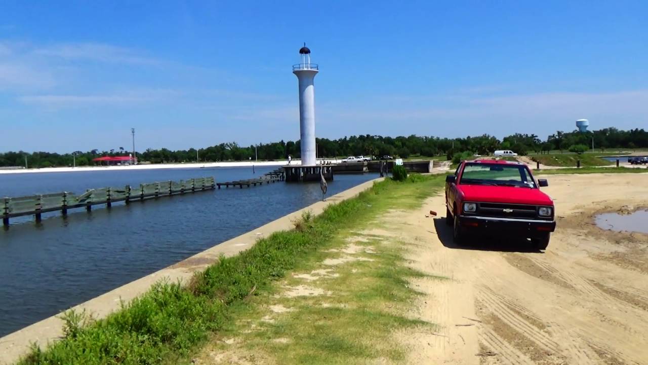 Cast Net Fishing | Broadwater Marina Biloxi , Mississippi Episode 4