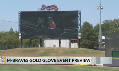 M-Braves host Gold Glove Charities event