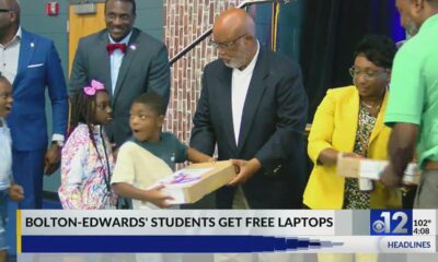 Bolton-Edwards' students receive free laptops