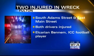 Two injured in Sunday night wreck in Fulton
