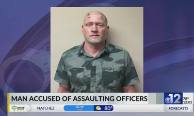 Tupelo man accused of attacking officers during traffic stop