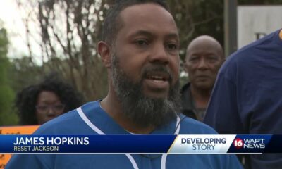 Group protests JPS school closing plan