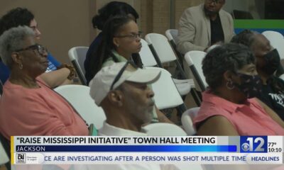 Raise Mississippi holds town hall meeting in Jackson