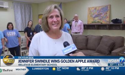 Bellevue Elementary School teacher wins Golden Apple Award