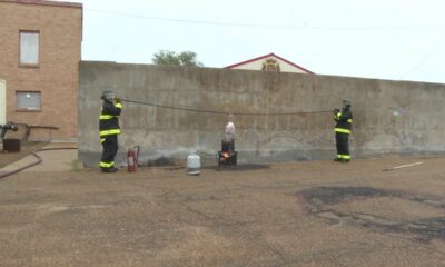 JFD fries a turkey