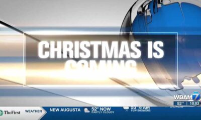 Landrum's celebrates 40th Christmas