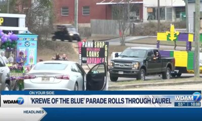 Krewe of Blue braves rain to keep Mardi Gras celebrations going