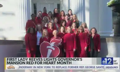 Mississippi Governor's Mansion goes Red for Women