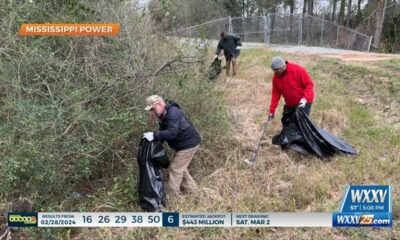 Mississippi Power volunteers clean up Turkey Creek