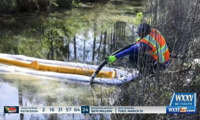 NCBC Gulfport cleans up oil spill
