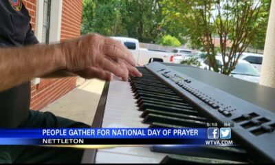 Folks in Nettleton gather for National Day of Prayer