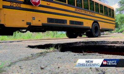 Big sinkhole opens up on Paden Street