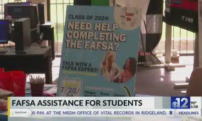 FAFSA assistance event held for Mississippi students, parents