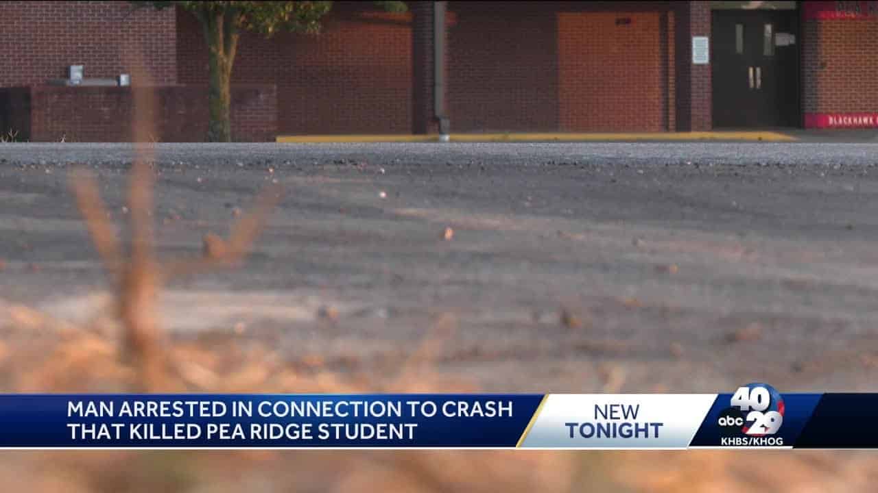 Pea Ridge student killed in car crash
