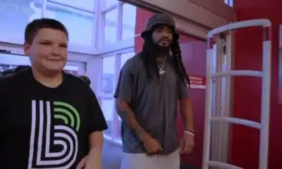 Bucs players join in on holiday surprise, giving kids $200 Target shopping spree