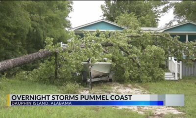 Overnight storm pummels Gulf Coast
