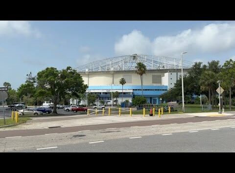 Fans divided over future home of Rays