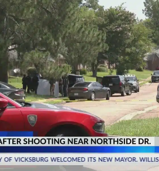 Clinton police investigate after man killed in shooting