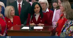 Texas House passes Congressional redistricting bill after absconding Dems return | Texas